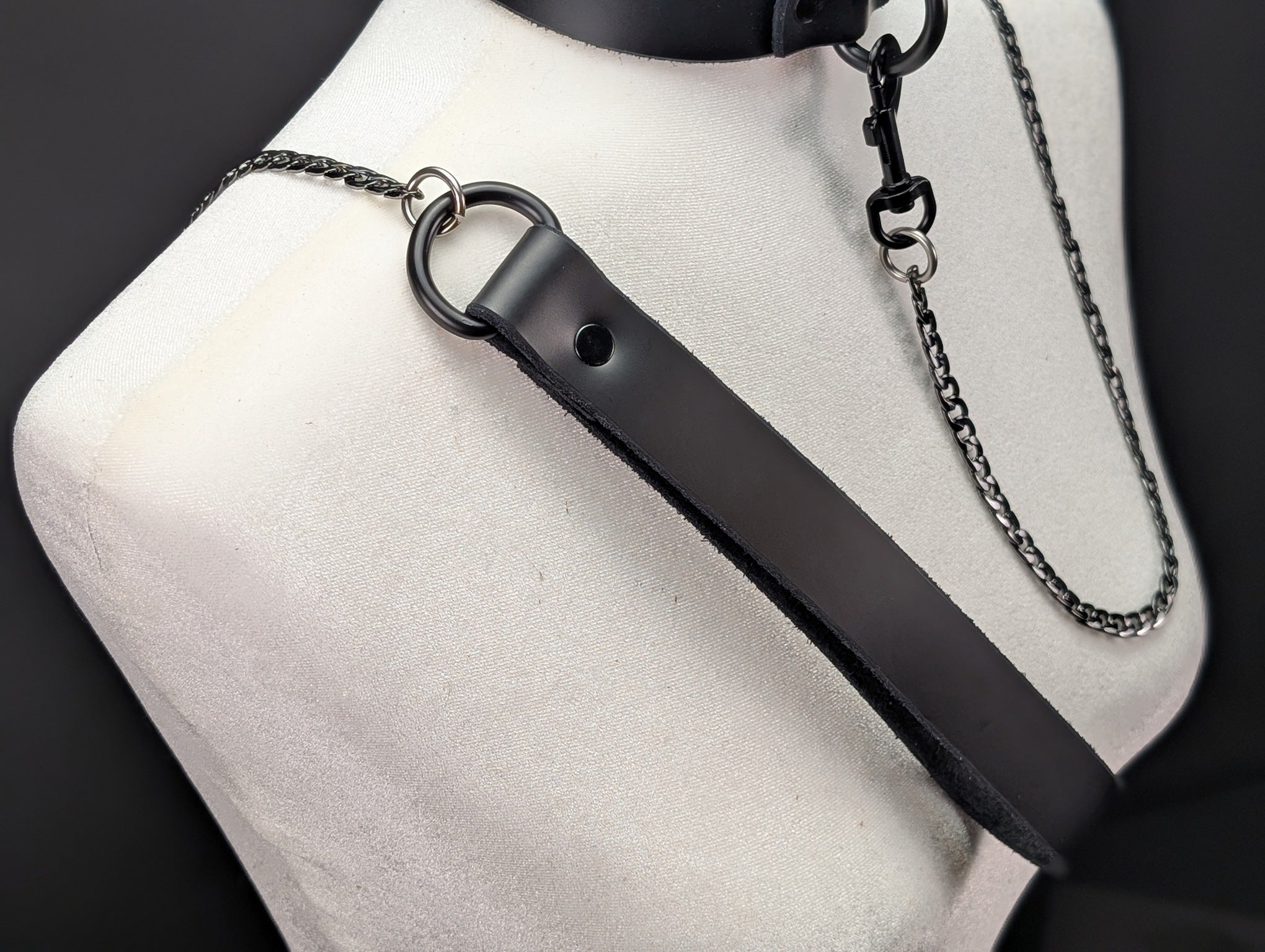 Latigo Leather Handle Chain Leash