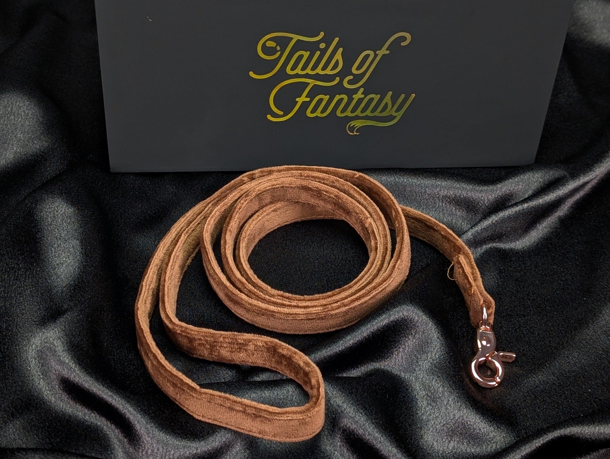Velvet Leash