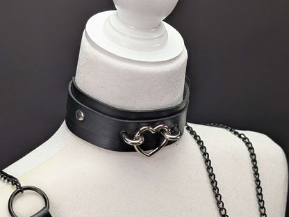 leather-heart-collar for cosplay, furry fandom and costume wear