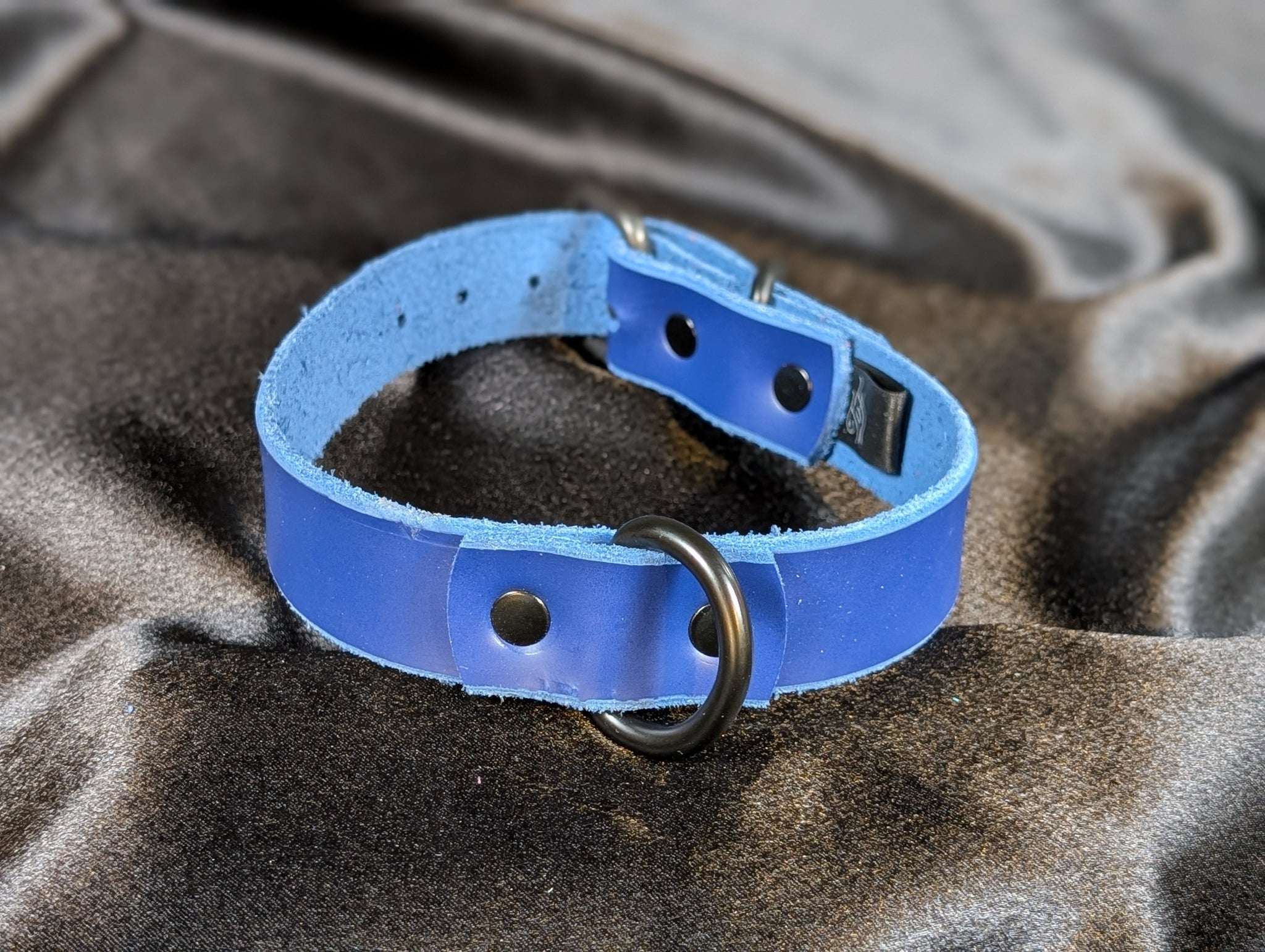1-latigo-leather-collars fantasy accessory