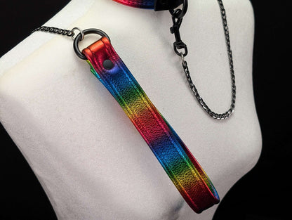 Tri-Fold Leather Handle Chain Leash