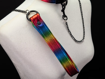 Tri-Fold Leather Handle Chain Leash