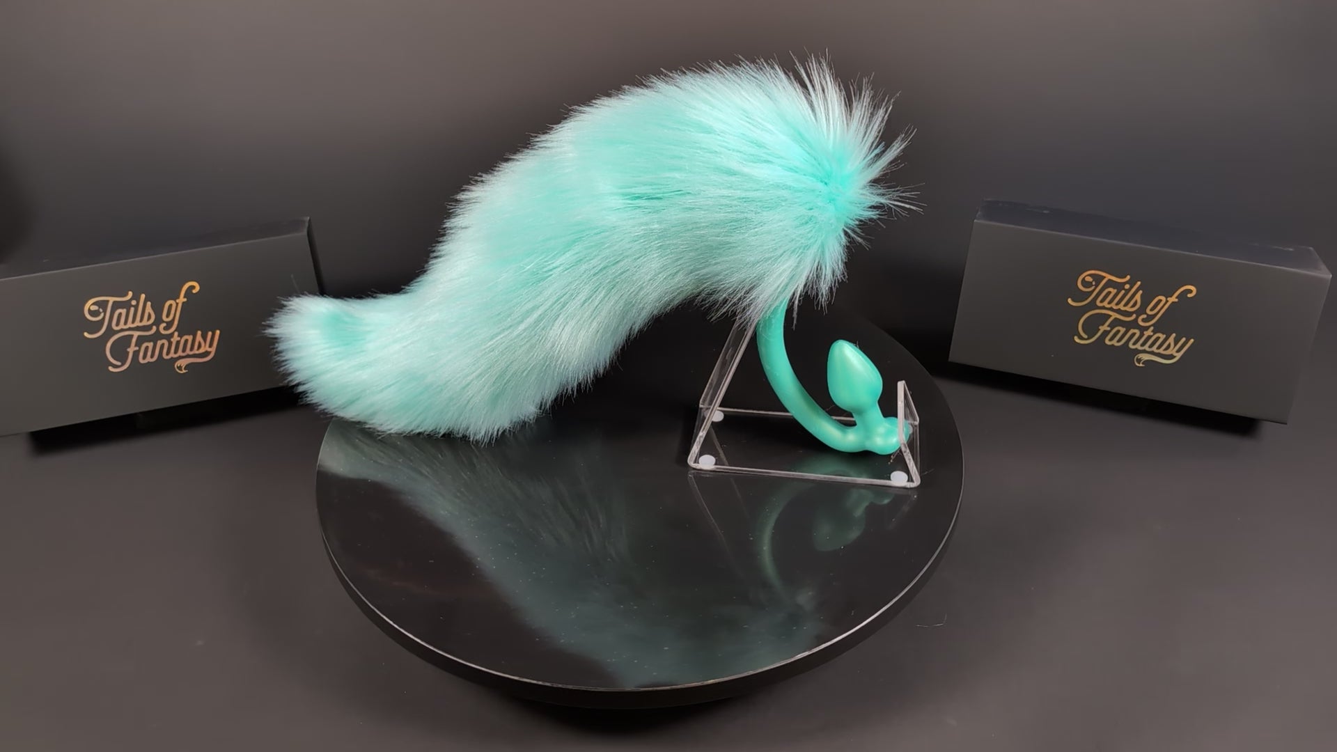 Mint Mutt Tail